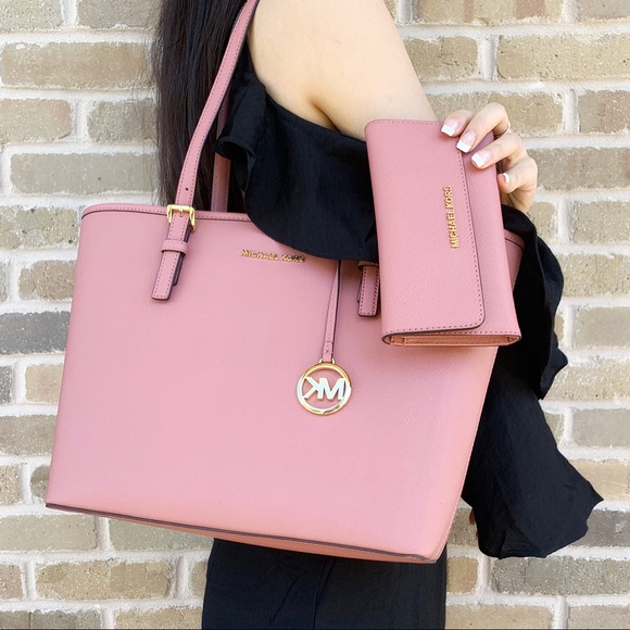 BUNDLE 💕👜-Michael Kors Tote & Wallet Pink - Picture 3 of 8